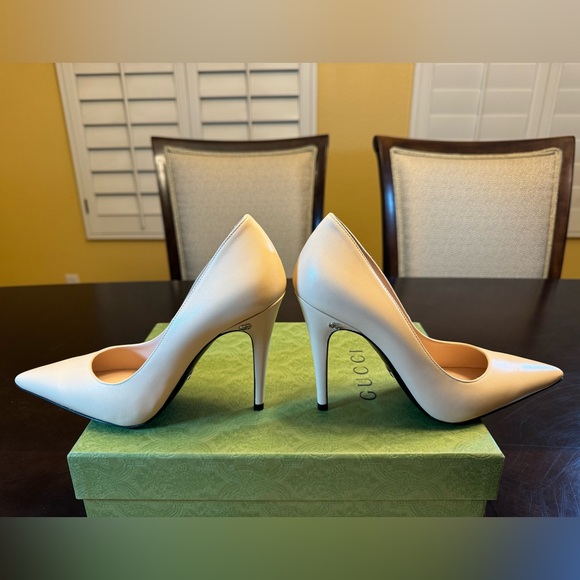 New Gucci GG High Heel Leather Beige Pumps Shoes 38 / US 8 - Picture 12 of 16